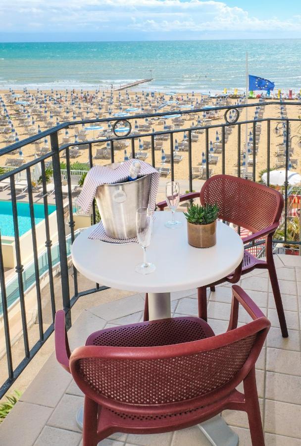 Hotel Manila Lido di Jesolo Dış mekan fotoğraf