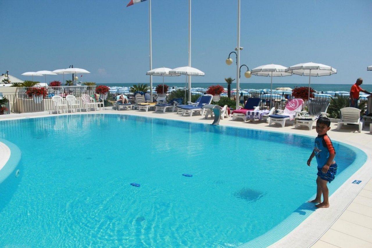 Hotel Manila Lido di Jesolo Dış mekan fotoğraf