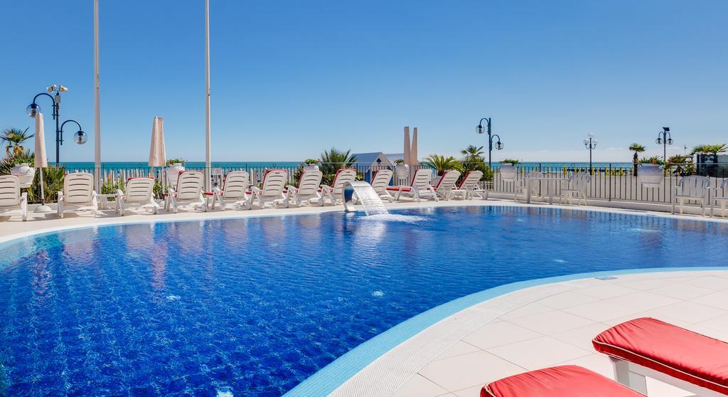 Hotel Manila Lido di Jesolo Dış mekan fotoğraf